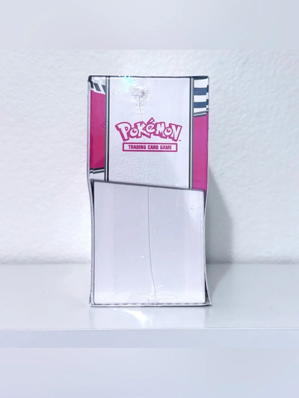 Sealed Pokémon White Flare Elite Trainer Box - Scarlet & Violet: White Flare ETB